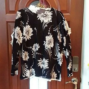 Black and white floral print sweater